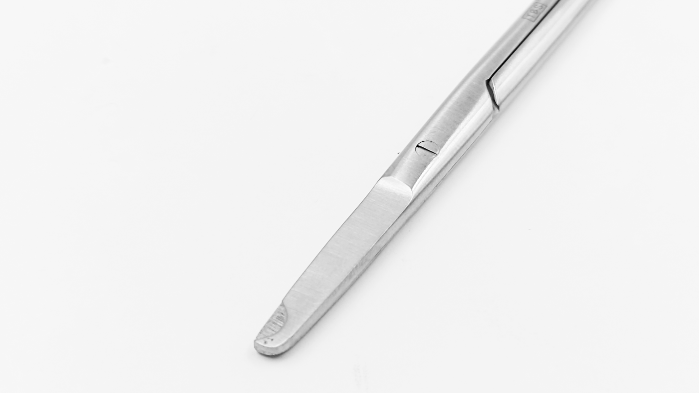 Suture Scissors 23-015
