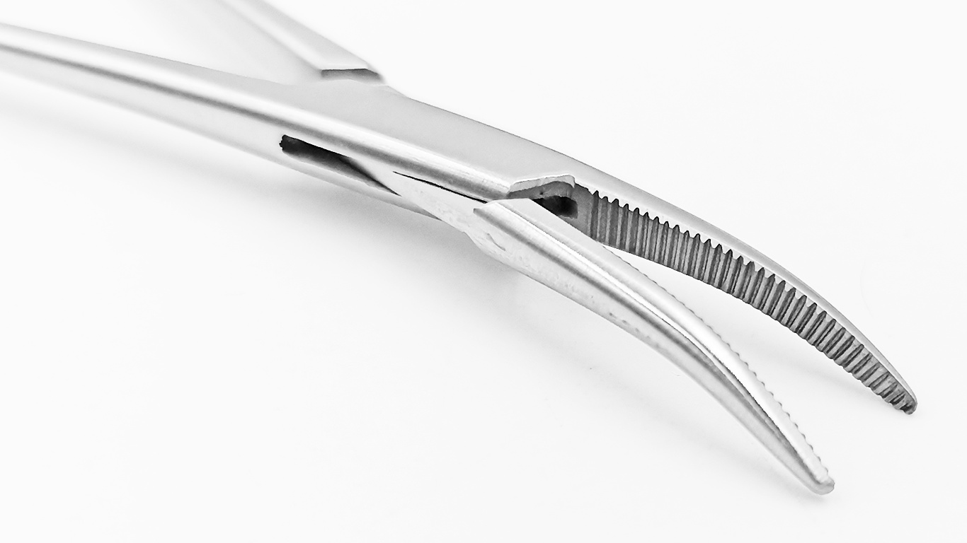 Pinza de Mosco Curva 12.5cm