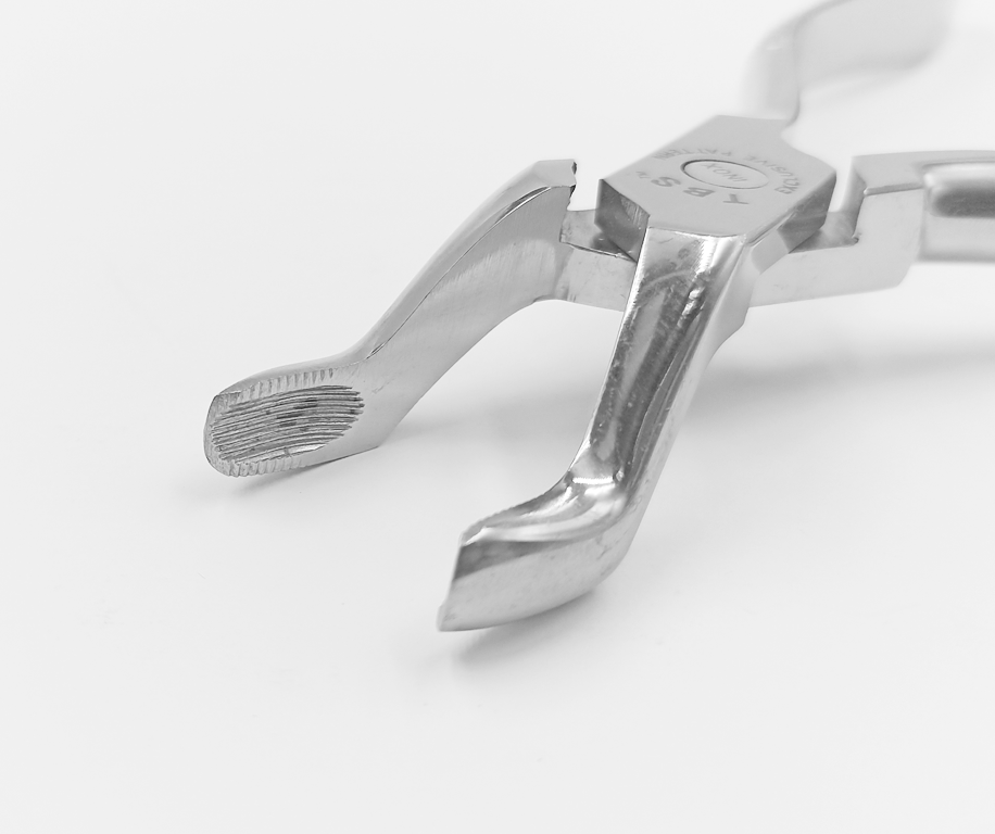 Forceps 10S de extracción para molares superiores