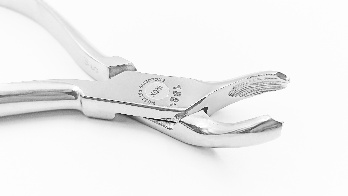 Forceps 17 universal de extracción para molares inferiores
