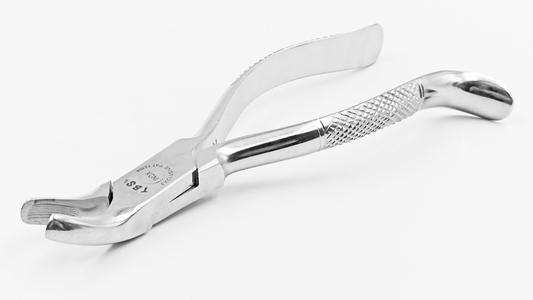 Forceps 24 de extracción para molares inferiores.
