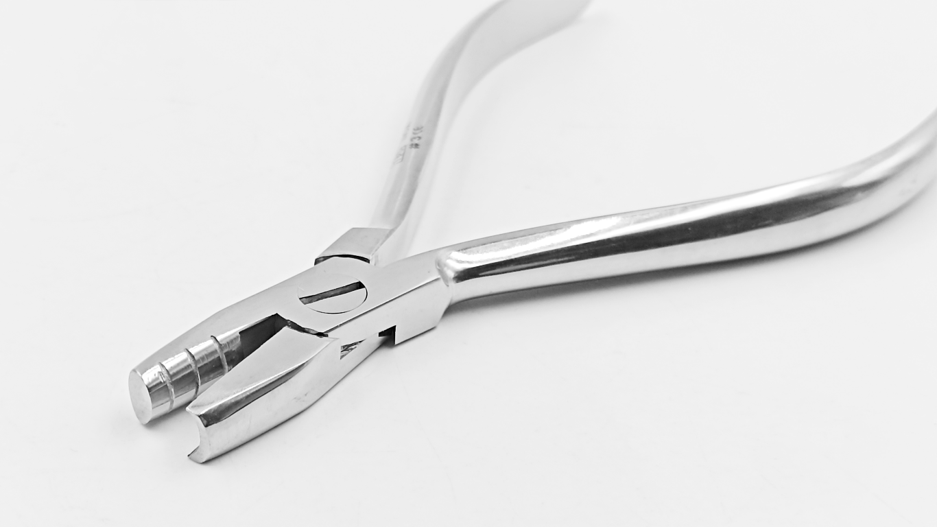 Rose clamp with guide groove