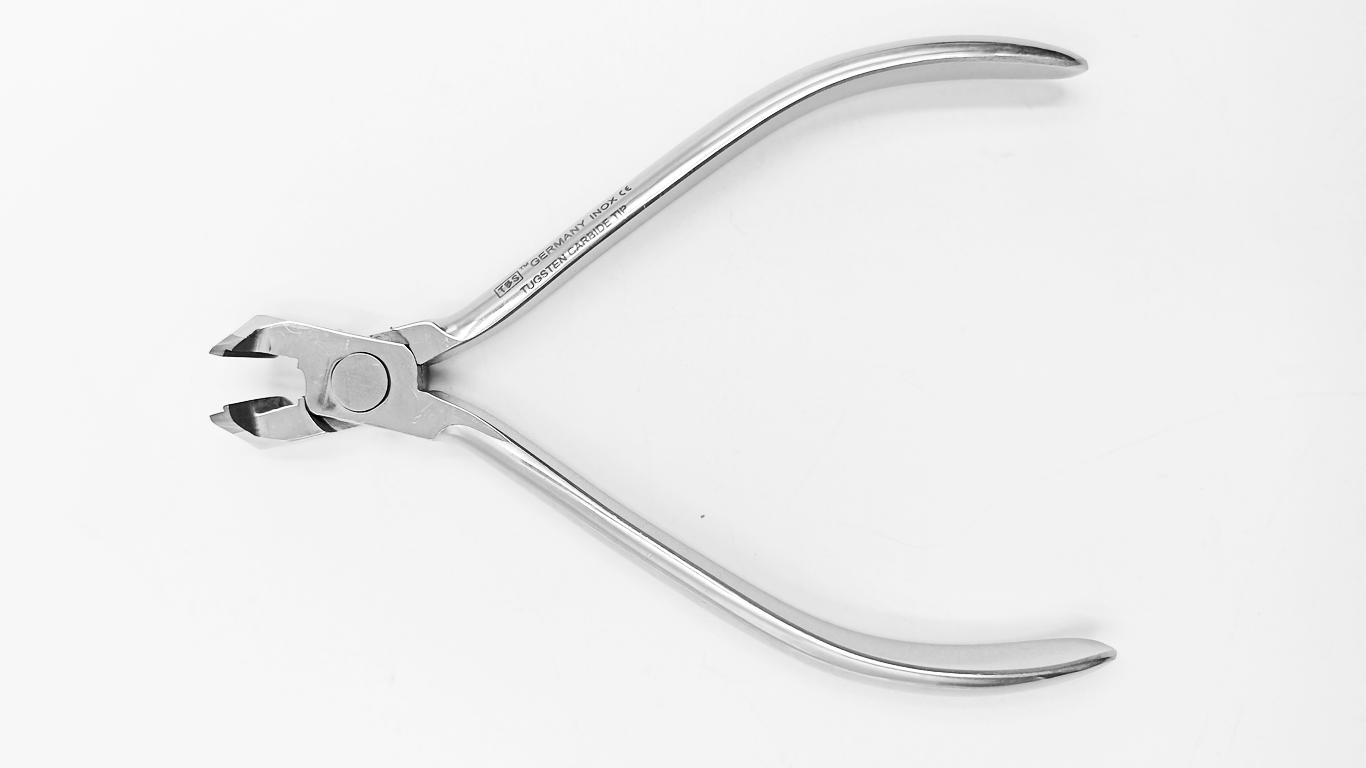 Pinza Corte Distal