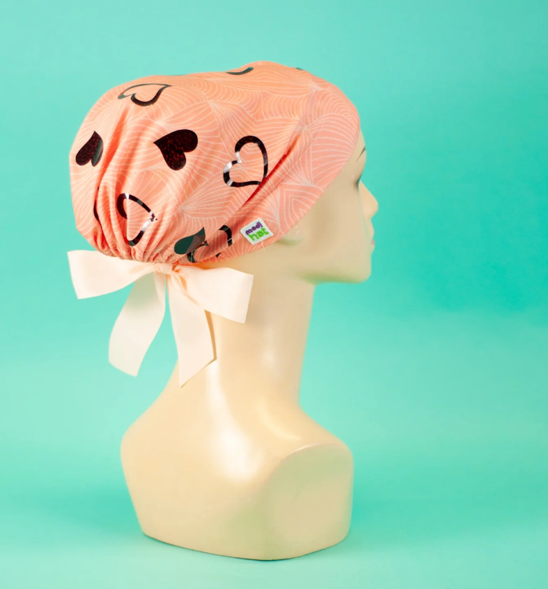 Gorro Dama Corazones Glitter Salmón