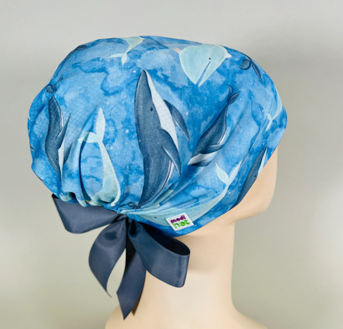 Gorro Dama Ballenas acuarela