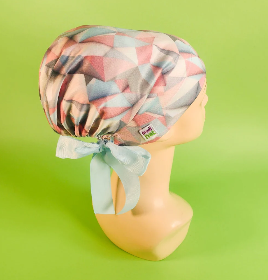 Gorro Dama Low Poly Art