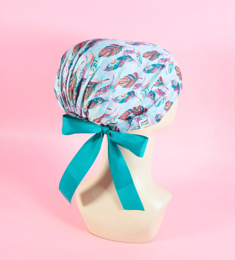 Gorro Dama Plumas Pastel